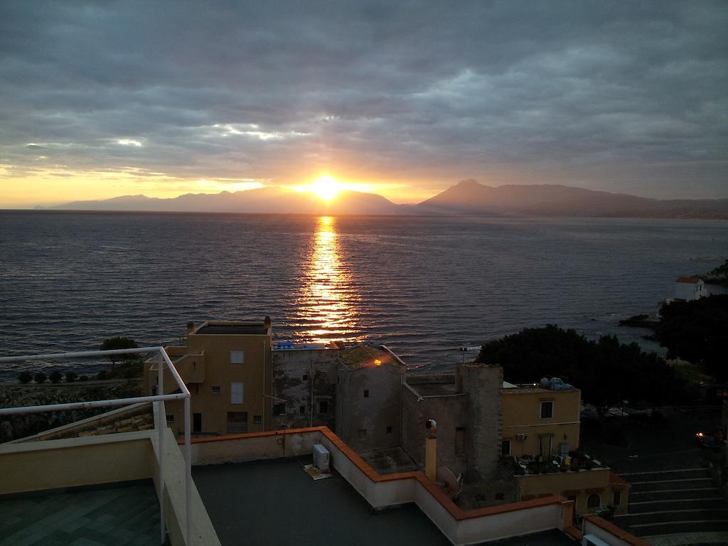 La Caletta Bed & Breakfast Santa Flavia Bagian luar foto
